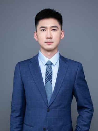 秦圣卓