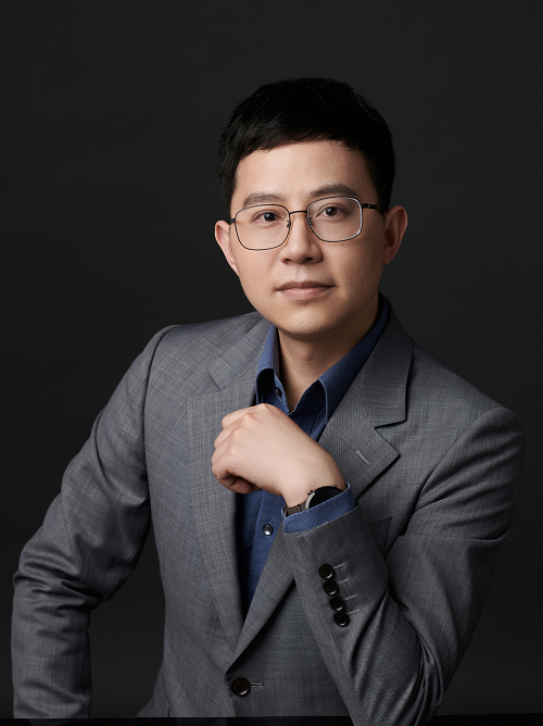 何宝明